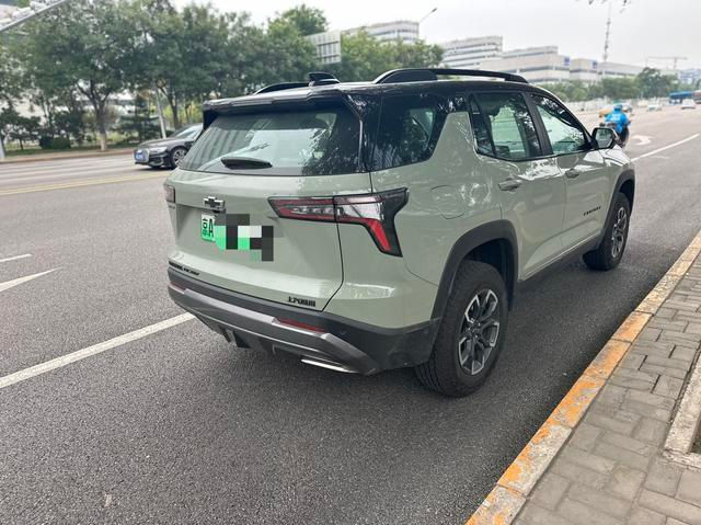 Chevrolet Equinox foto 2