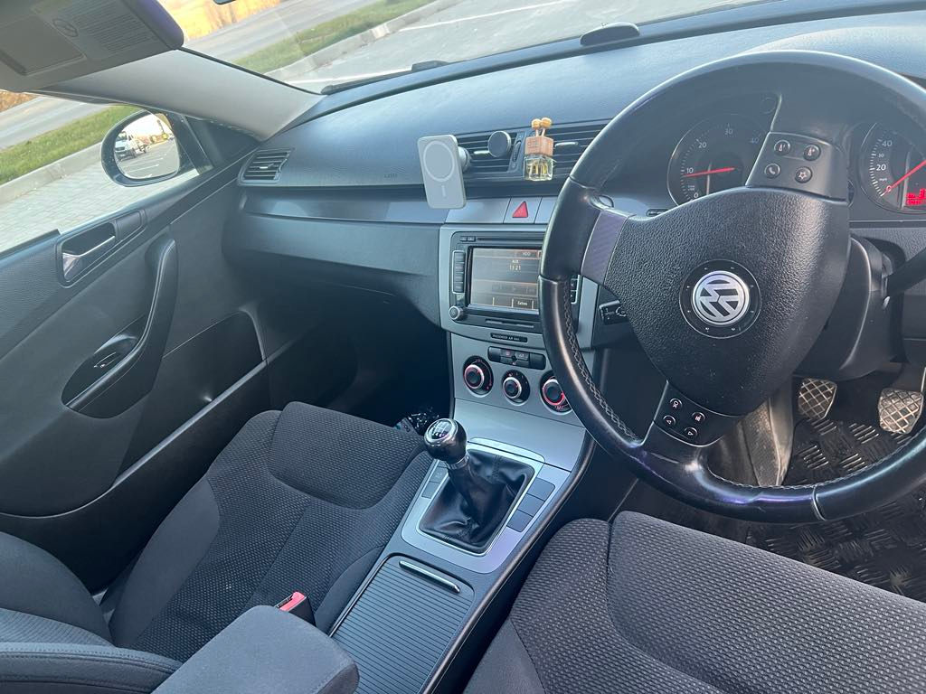 Volkswagen Passat foto 4