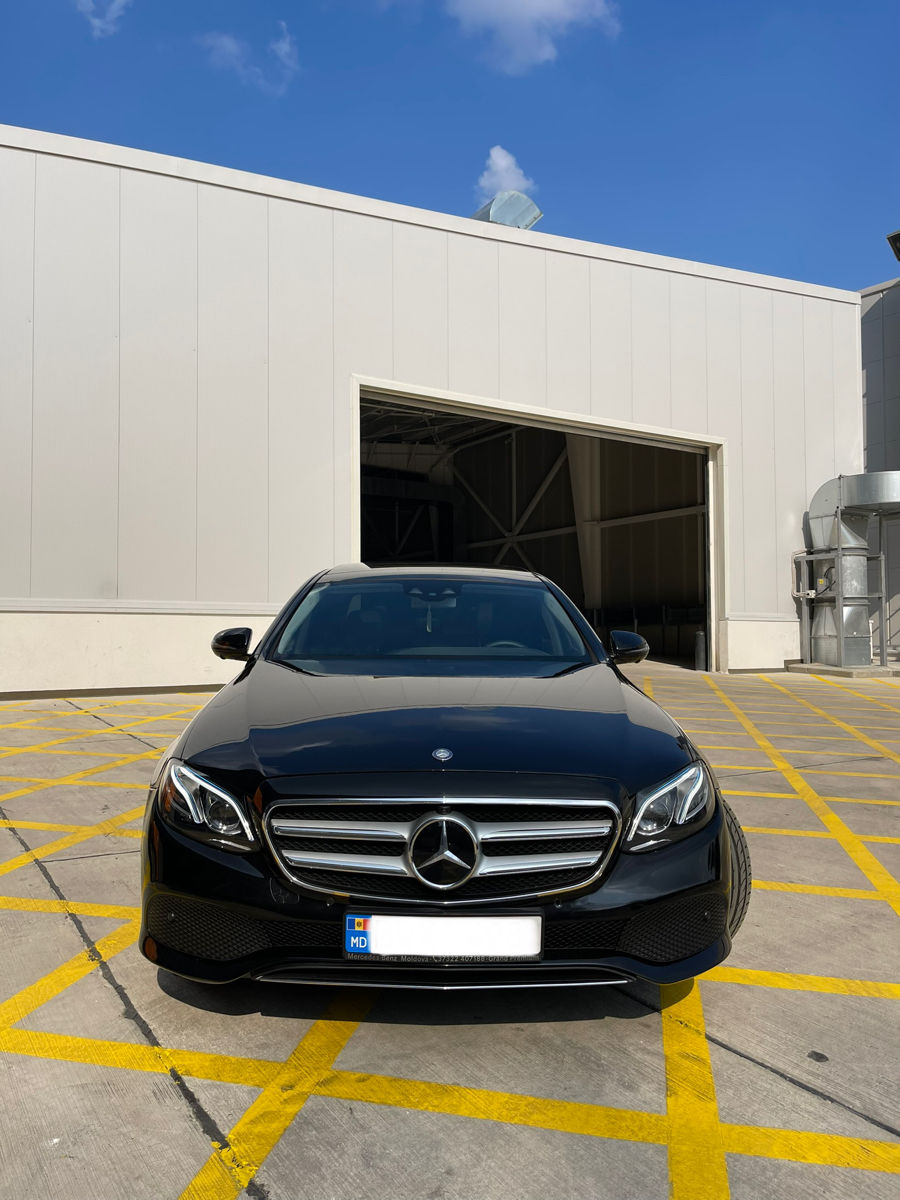 Mercedes E Class foto 2