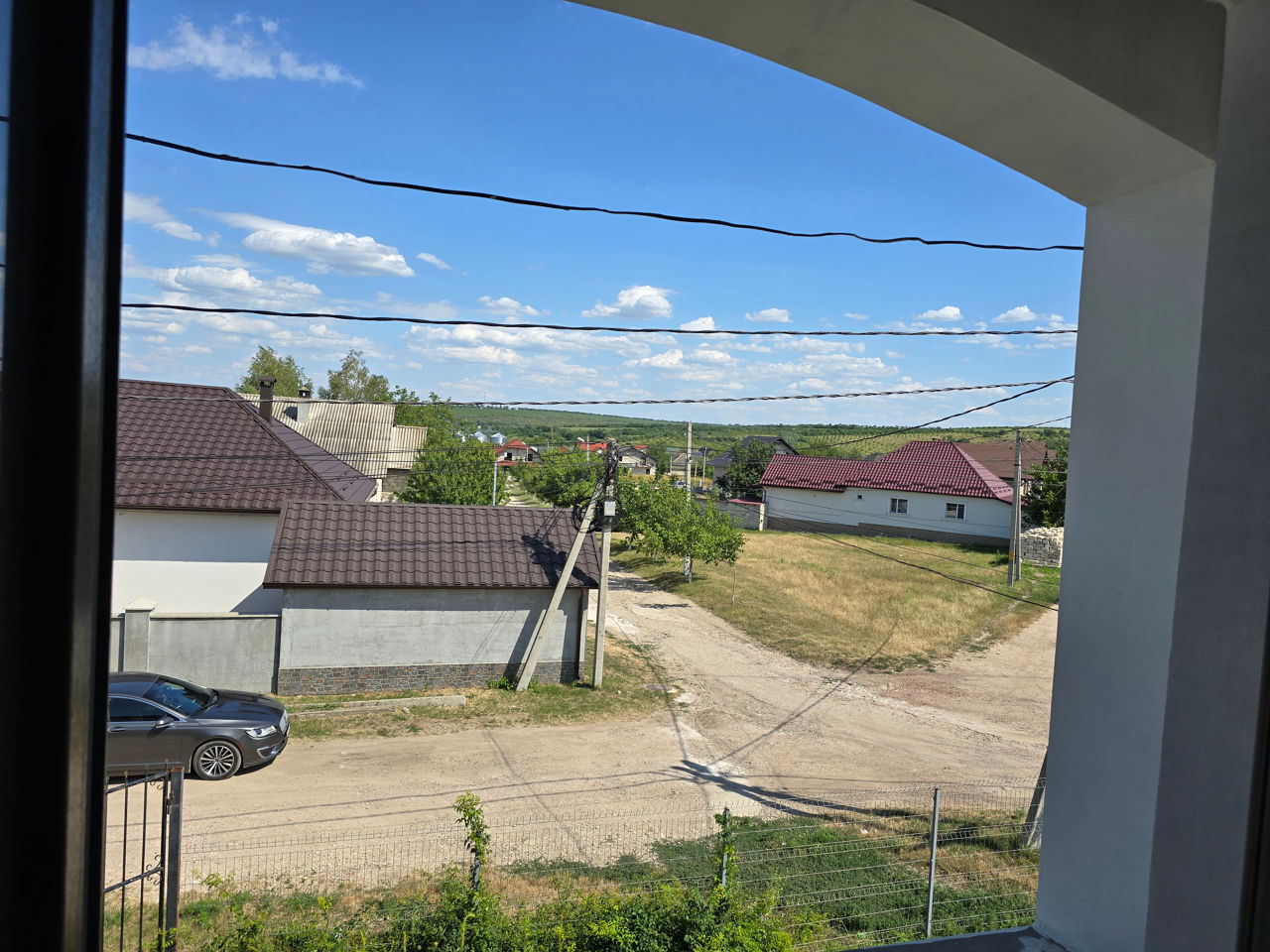 Se vinde casa de locuit în variantă albă foto 9