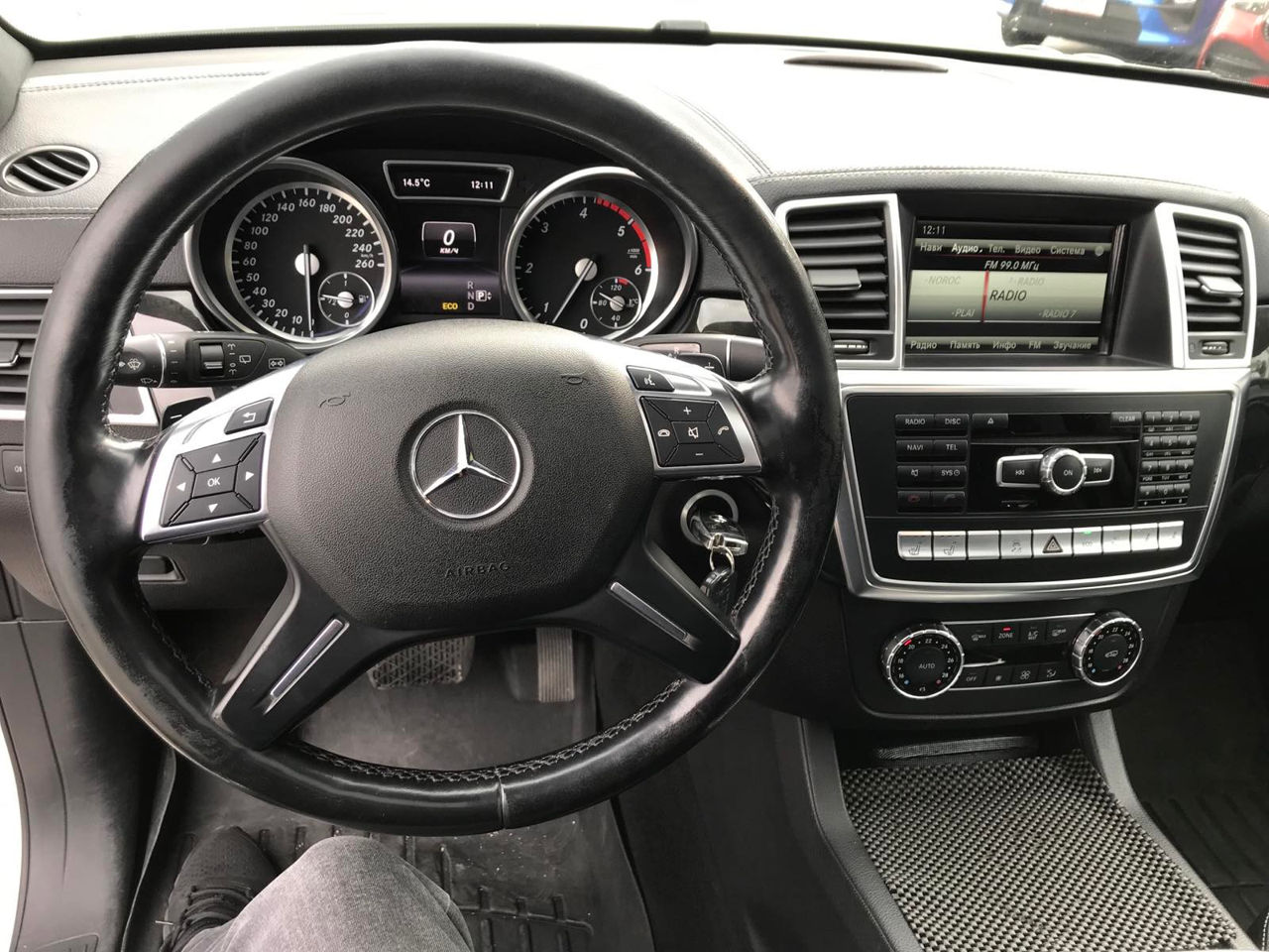 Mercedes GL-Class foto 11