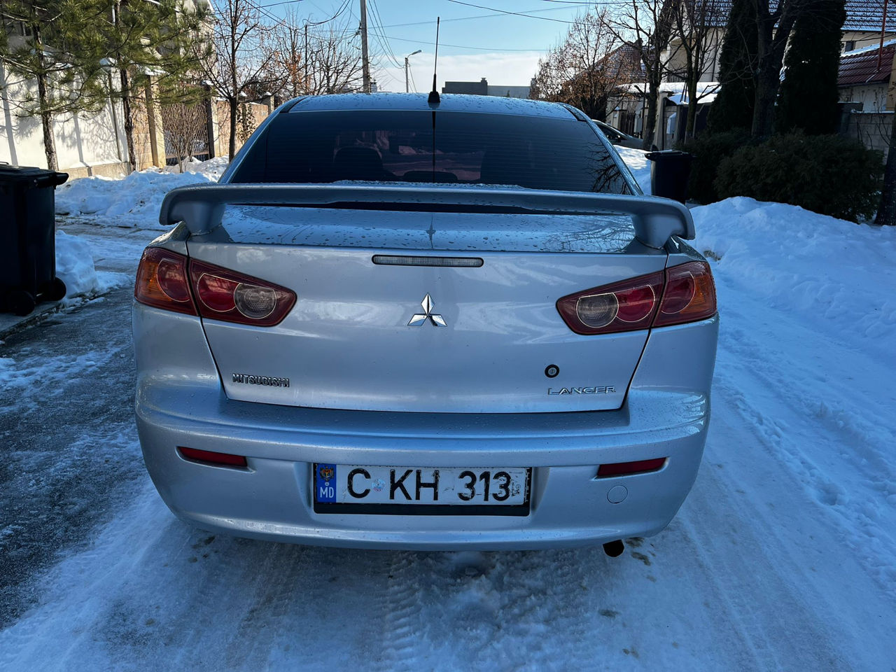 Mitsubishi Lancer foto 5