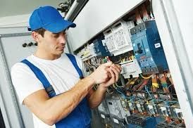 Ofer servicii de electrician 24/24 de urgenta foto 0
