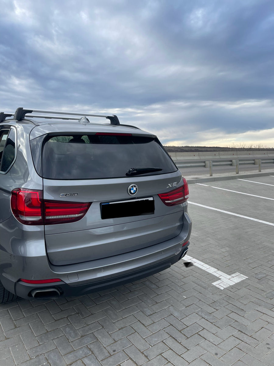 BMW X5 фото 0