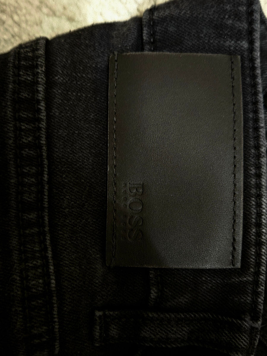 Blugi Hugo Boss foto 4