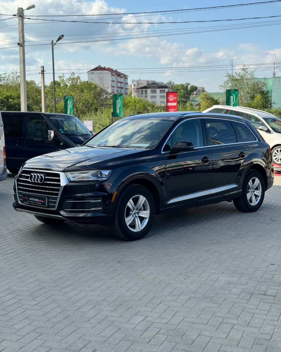 Audi Q7 foto 0