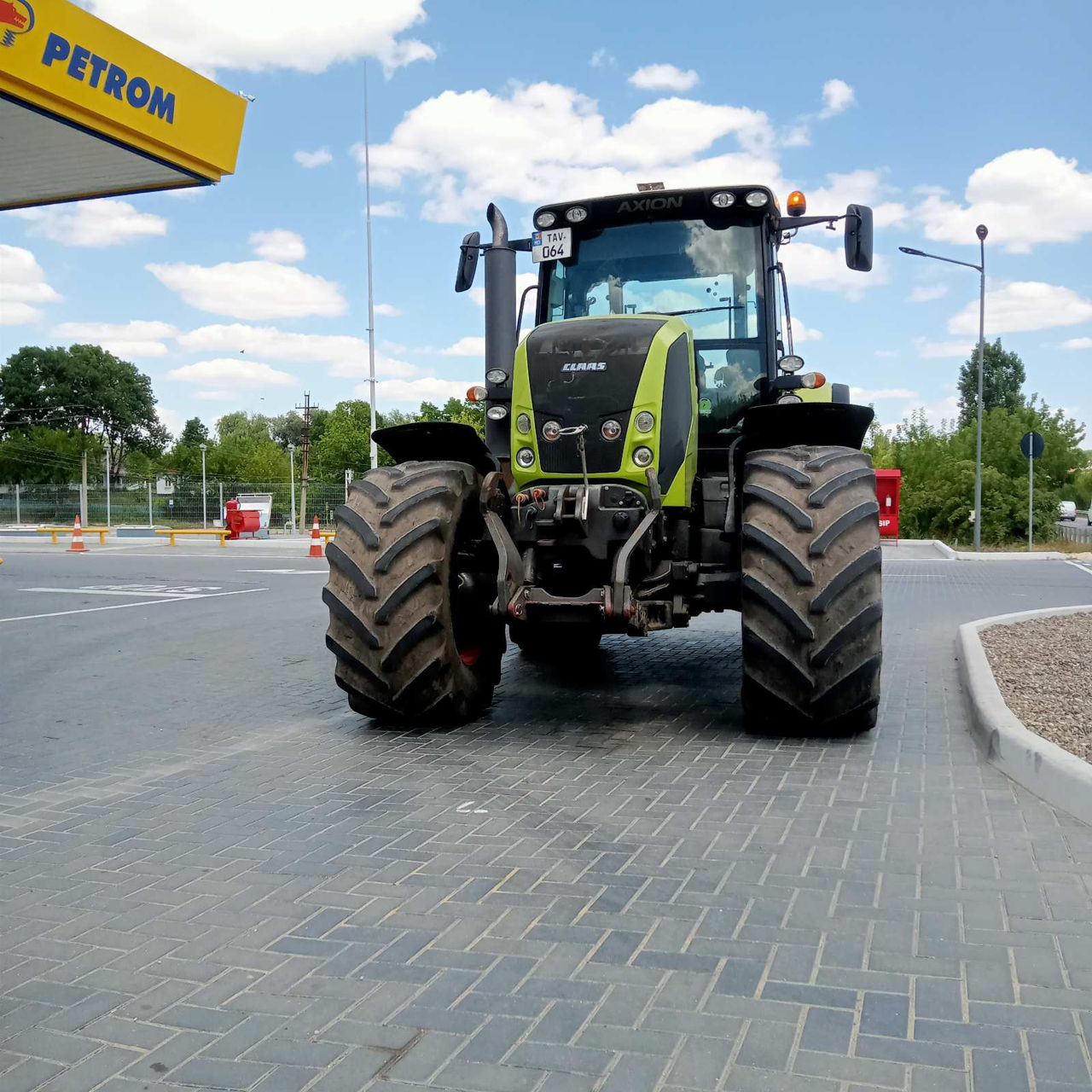 Claas Axion 2008 8300h foto 0