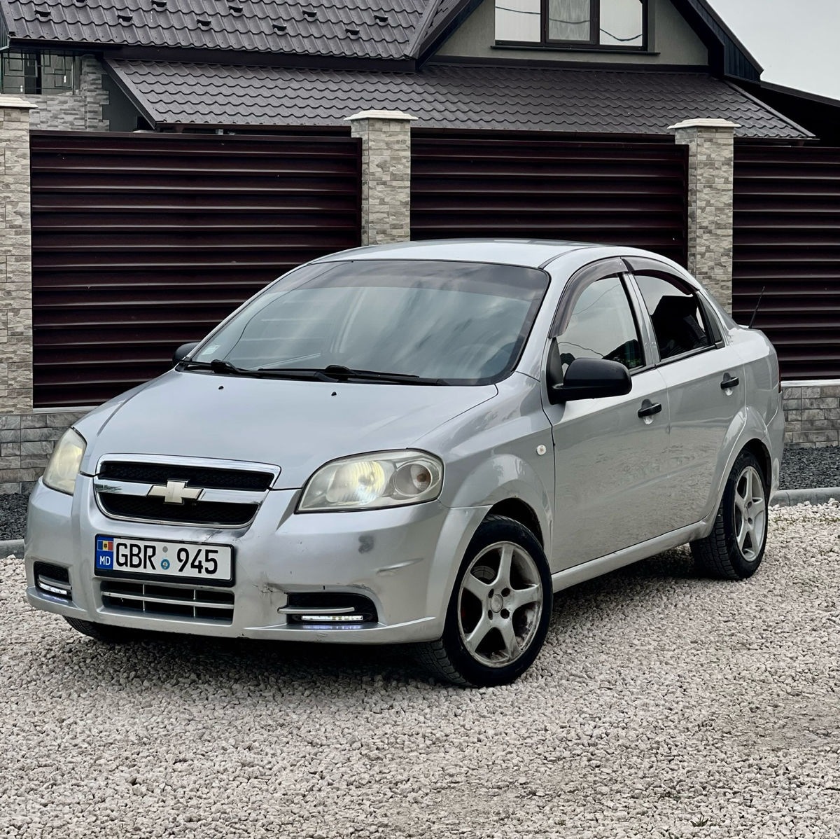 Chevrolet Aveo фото 0