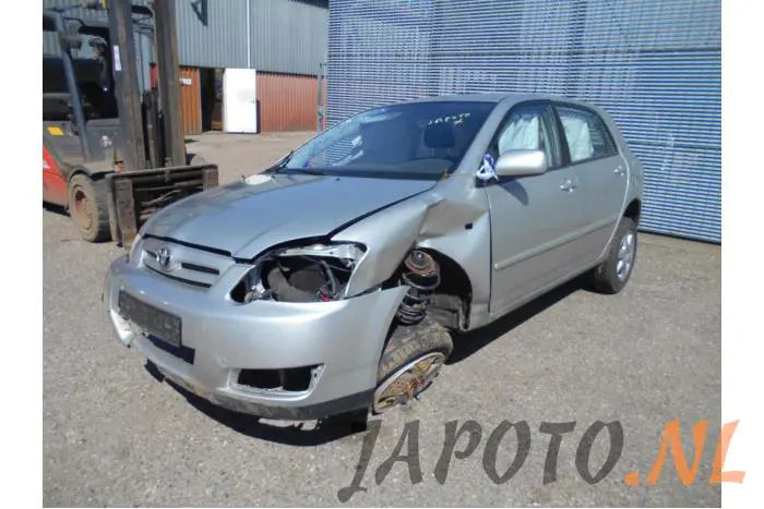 Toyota Auris foto 8