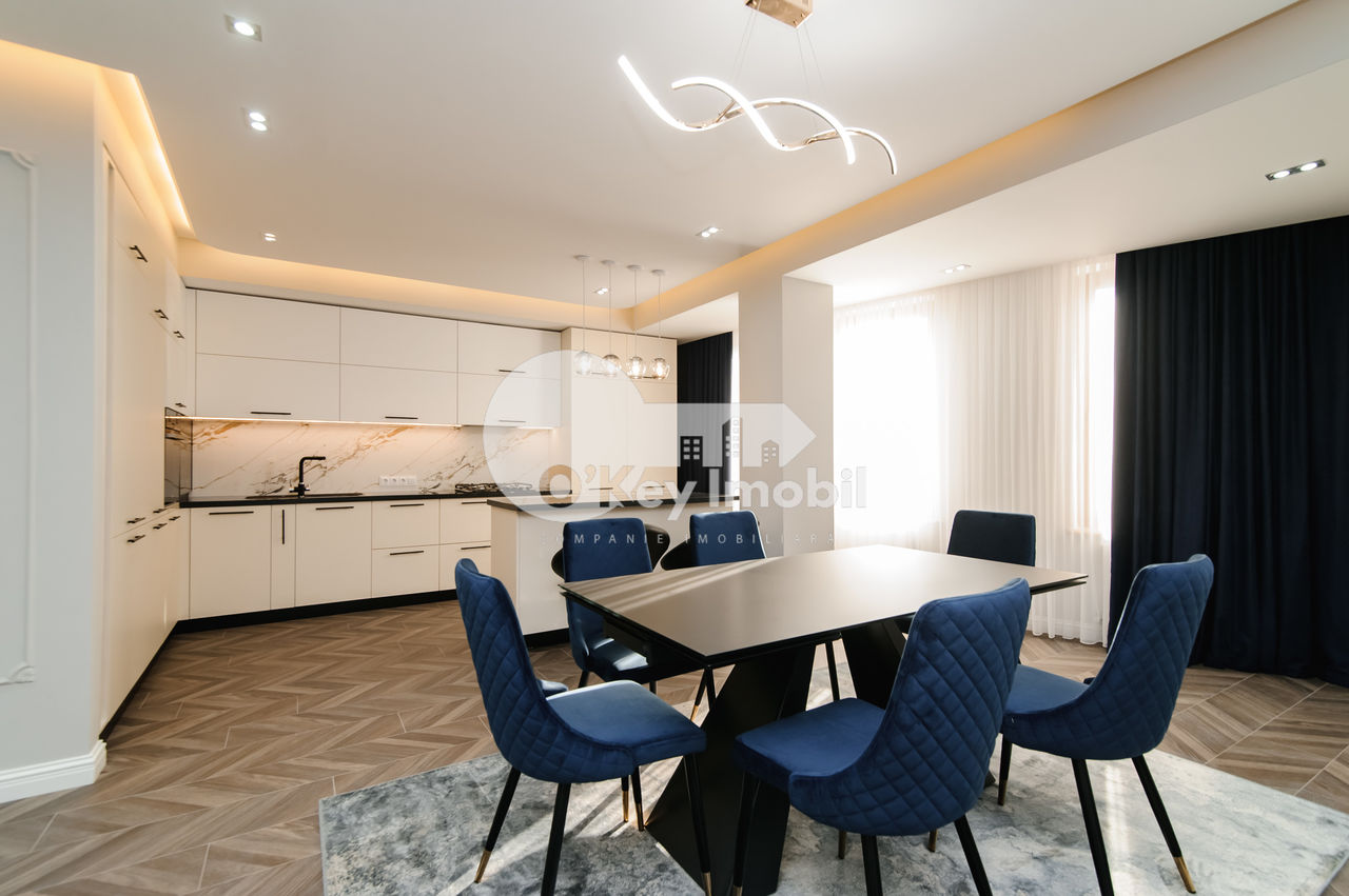 Apartament cu 4 camere, 150 m², Centru, Chișinău foto 2