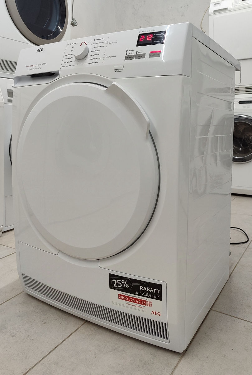 Сушильная машина AEG фото 3