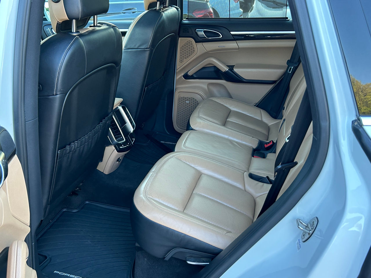 Porsche Cayenne foto 15