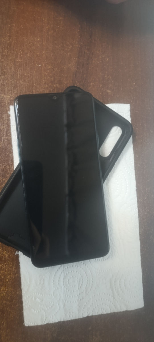Vând Samsung A20s cu 32 GB și 3 GB RAM. foto 6