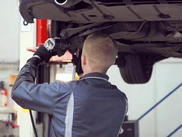 Ремонт BMW, сервис и обслуживание BMW - автосервис Автосервис BMW Кишинёв, диагностика и ремонт БМВ foto 6