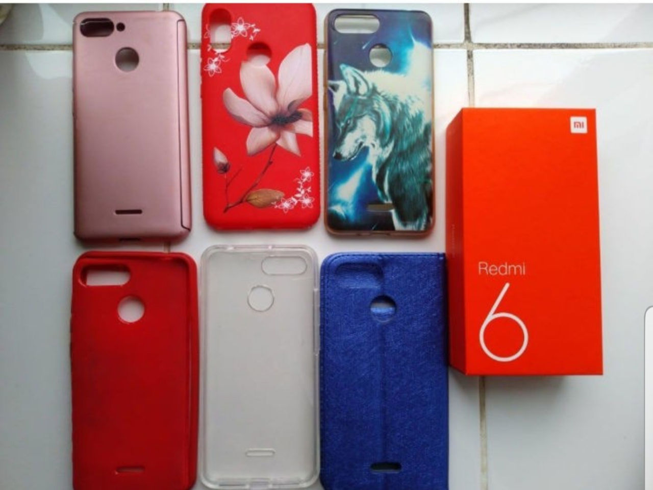 Продам чехлы на телефон Xiaomi Redmi 6