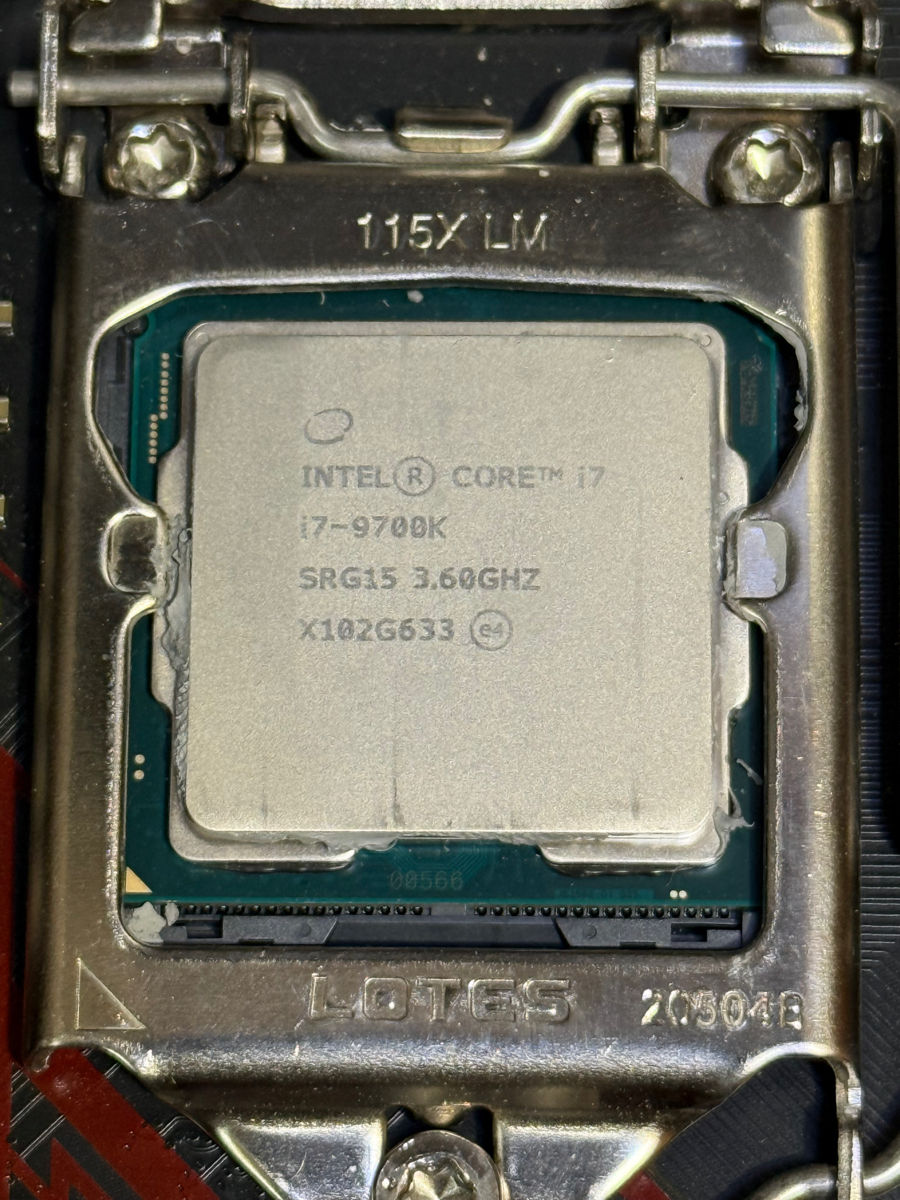 MSI MPG Z390 + Intel Core i7-9700K фото 1