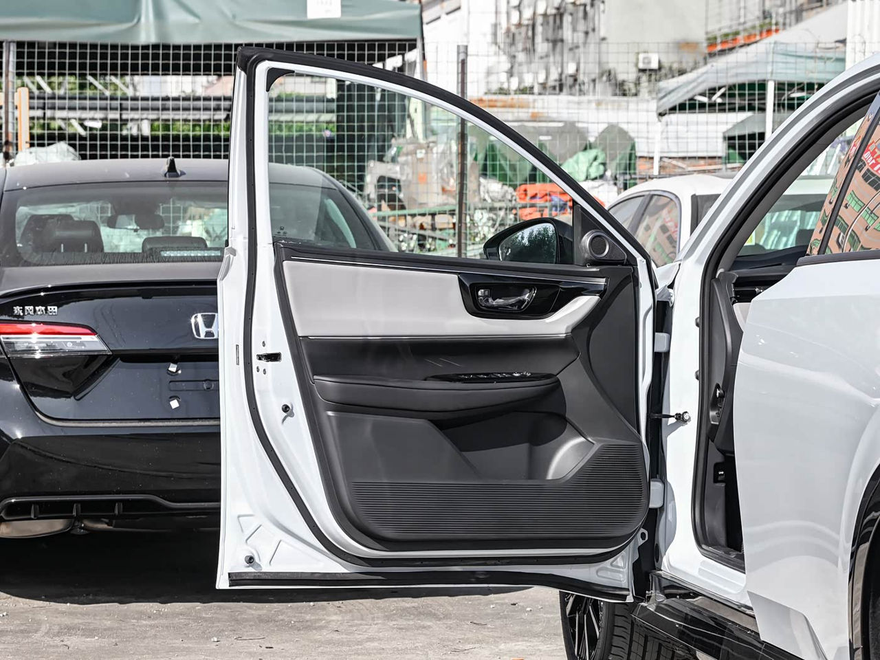 Honda e:NS2 фото 8