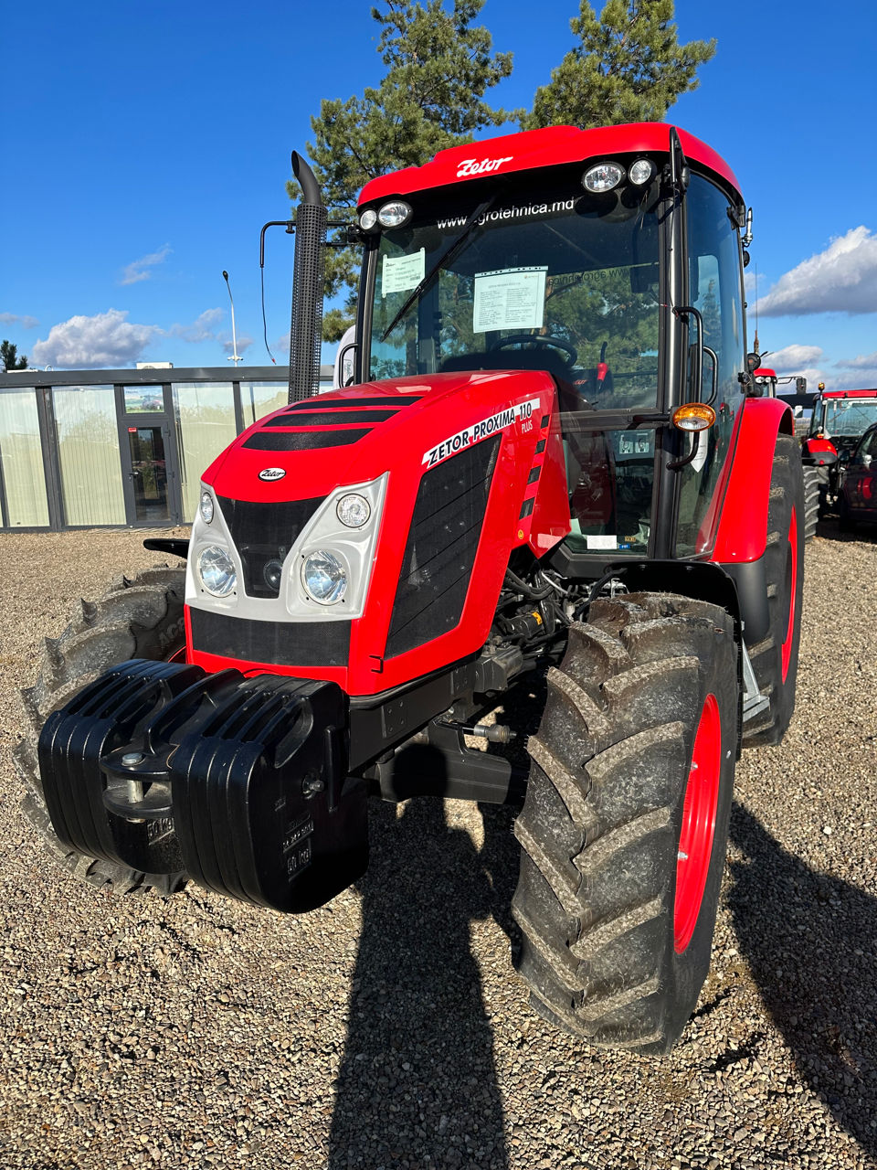 Tractor Zetor 110 Proxima 110 c.p. foto 0