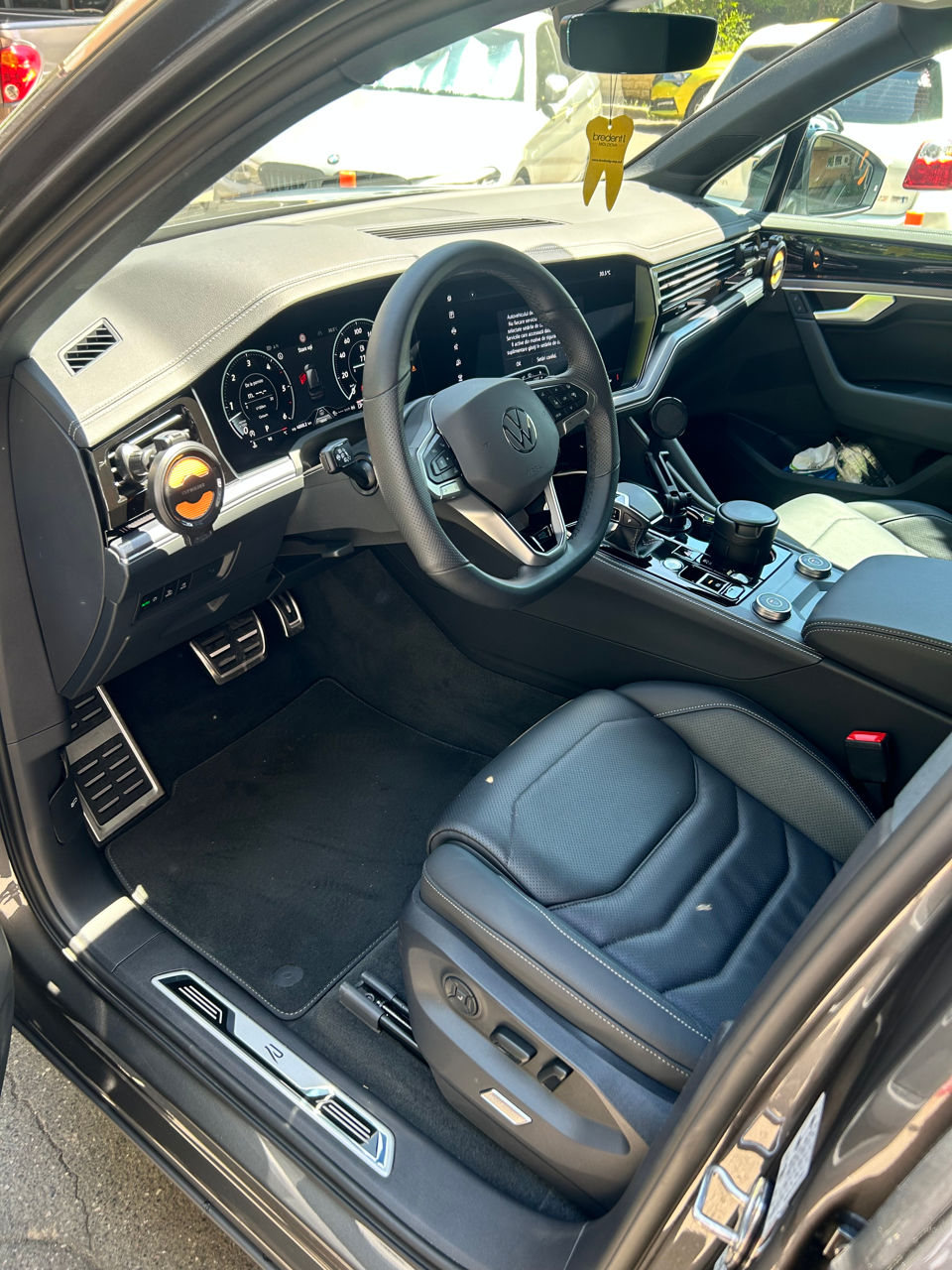 Volkswagen Touareg фото 6