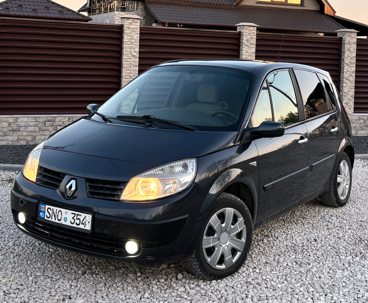 RenaultScenic