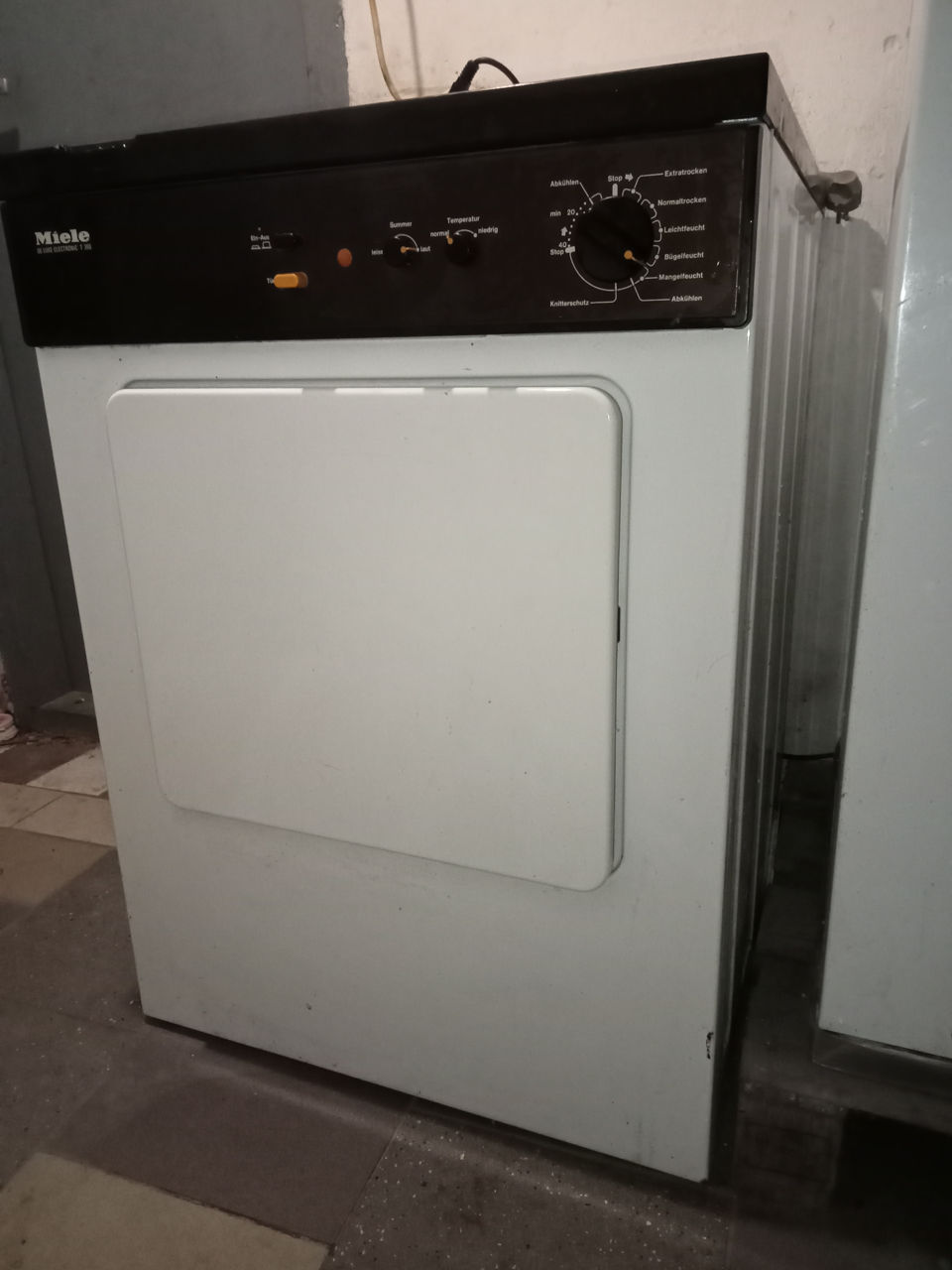Сушильная машина Miele T366