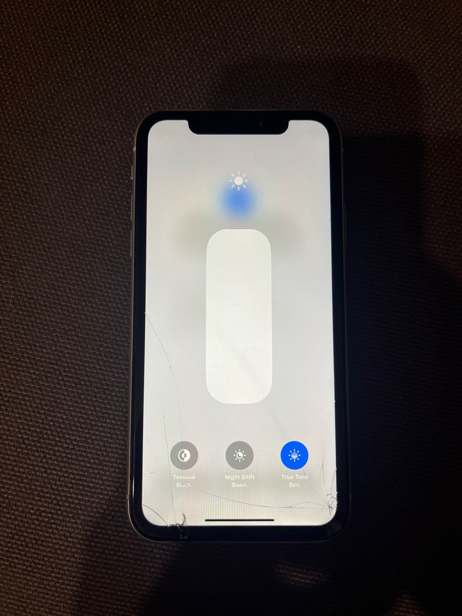 iPhone XR 64Gb фото 7