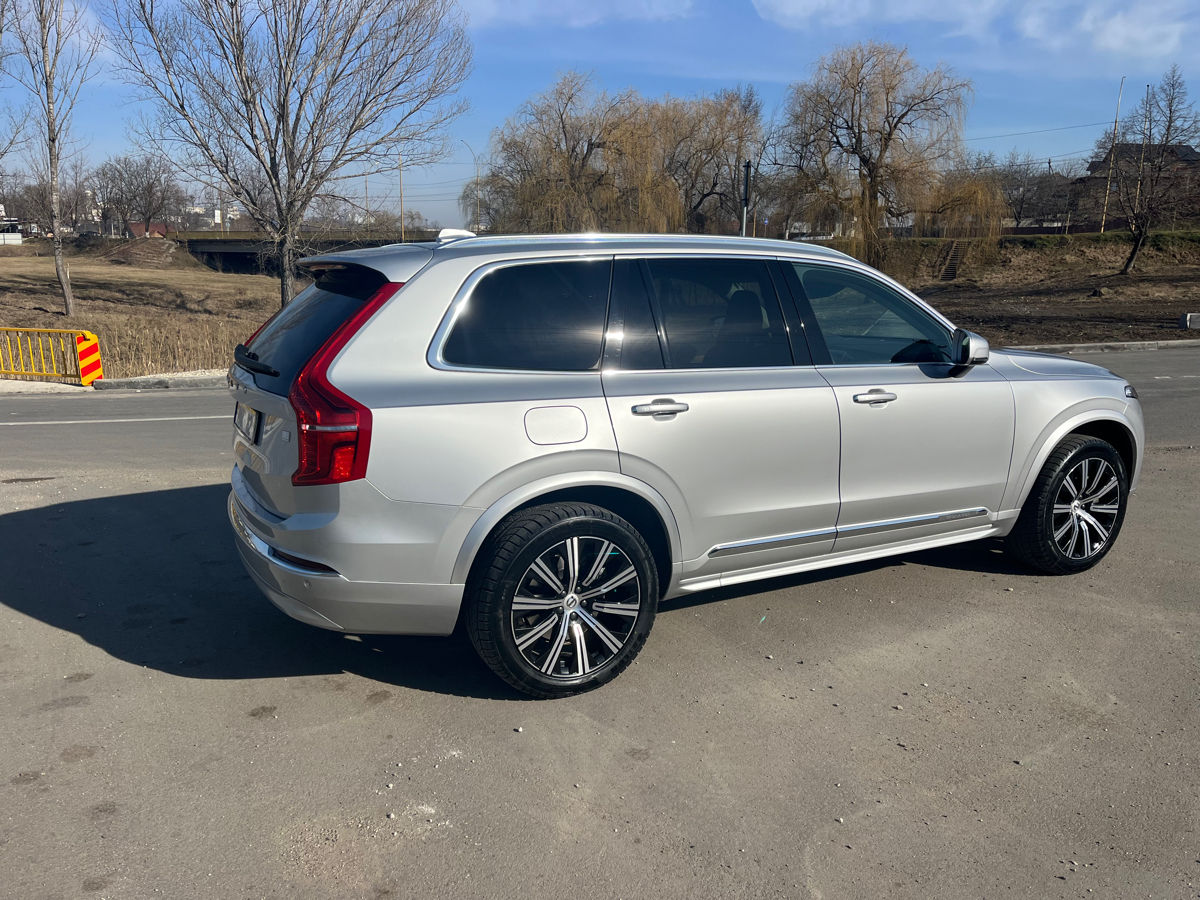 Volvo XC90 foto 2