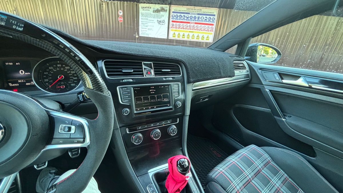 Volkswagen Golf foto 3