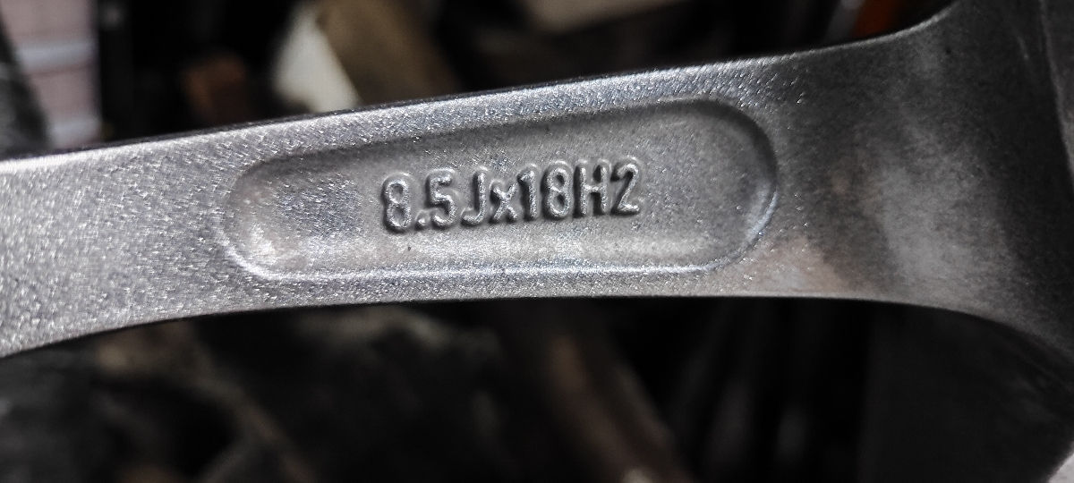 Rondell 0027 R18 BMW foto 3