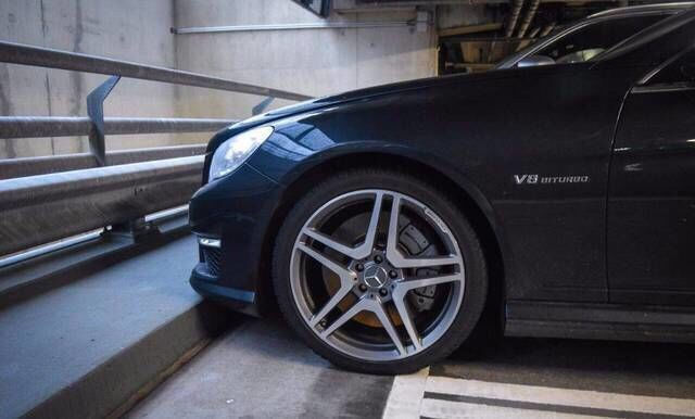 Внимание! Только 2 Диска AMG R18 8.5J 5x112 без ремонтов! без пробега ...