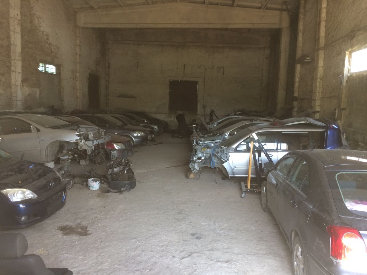Piese de schimb si dezmembrare toyota corolla -avensis-yaris-auris-- foto 3