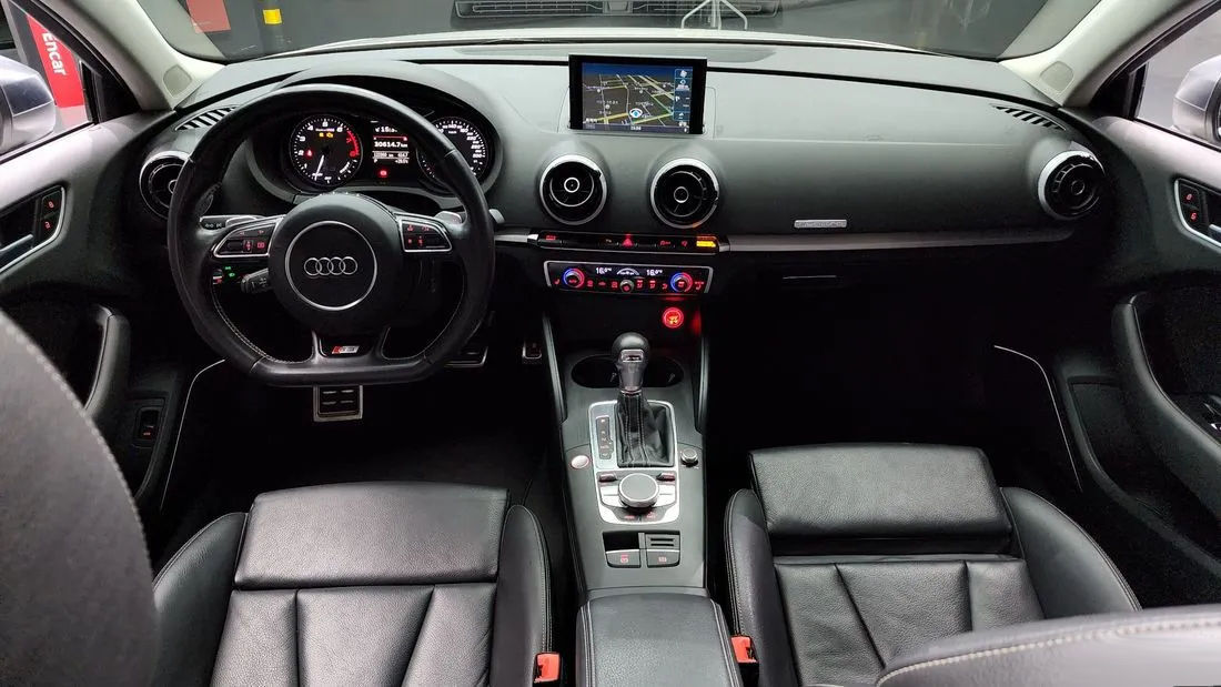 Audi S3 foto 6