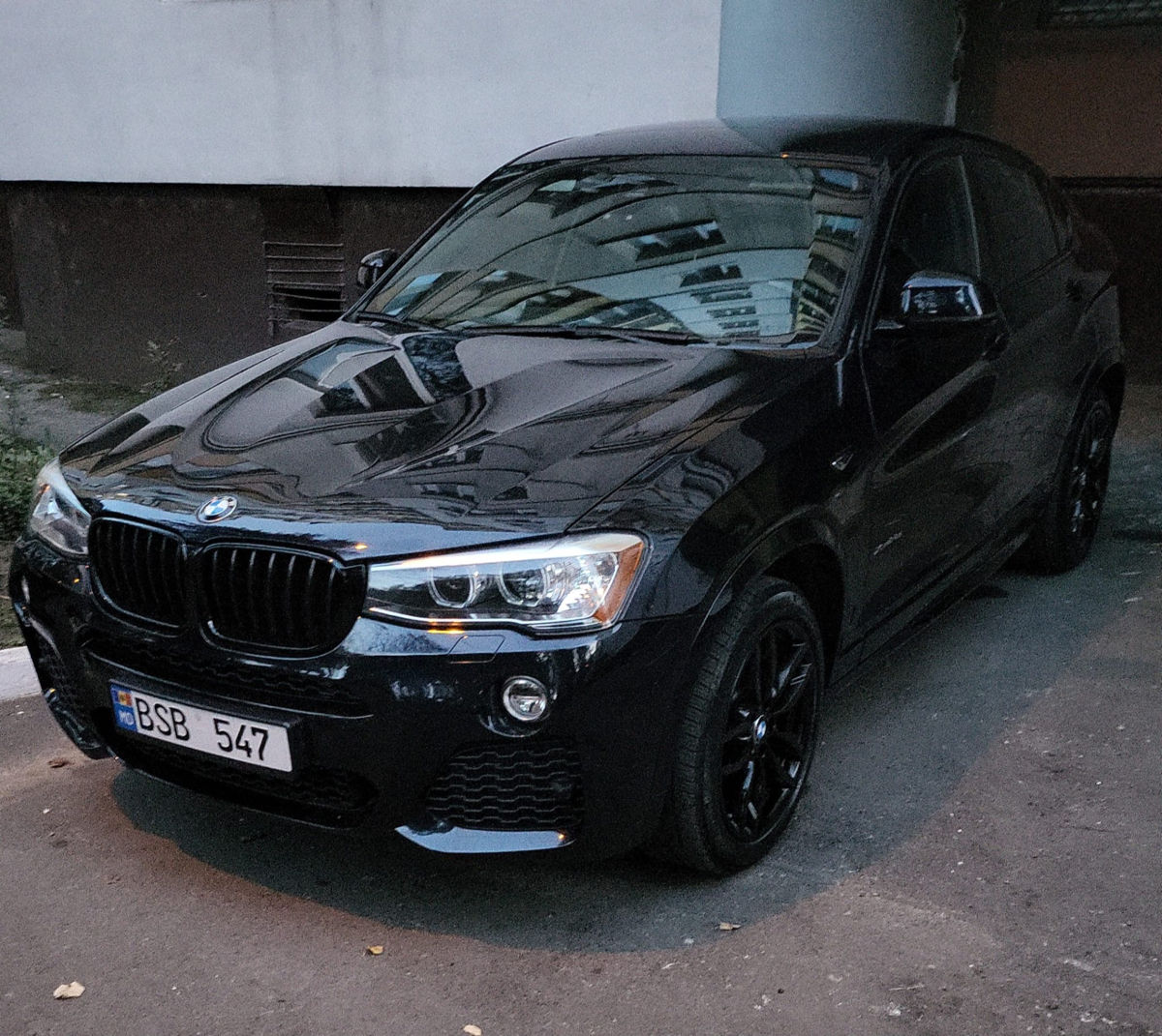 BMW X4 An 2017 Cu Rulaj 96500 Km Benzin 22700 bmw-x4-an-2017-cu-rulaj-96500-km-benzin-22700