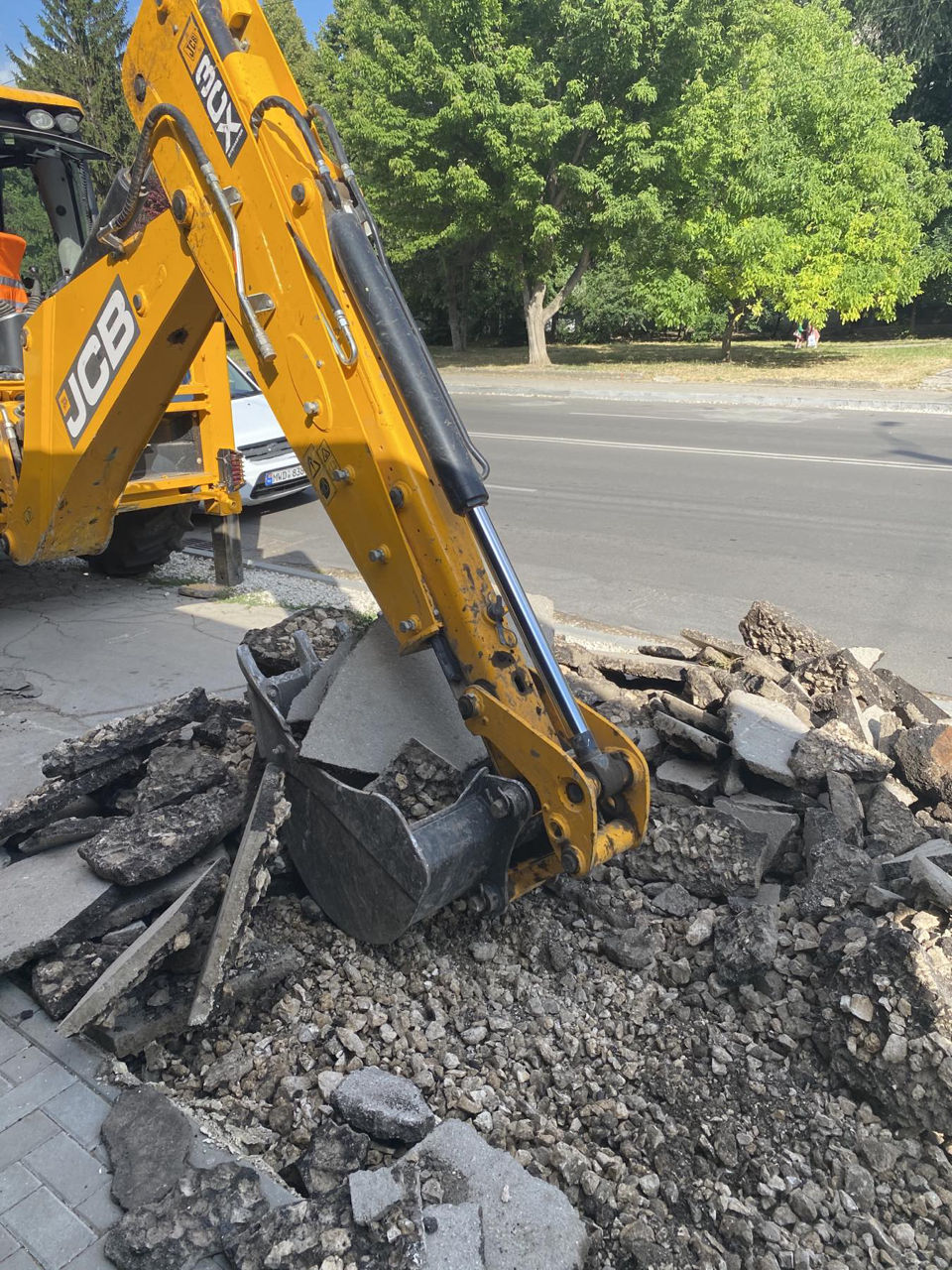 Услуги Экскаватор servicii excavator