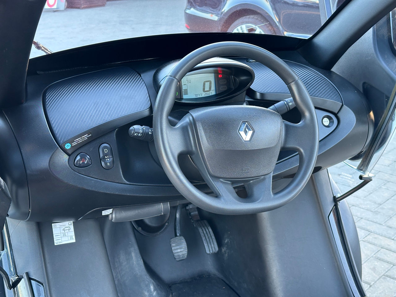 Renault Twizy фото 8