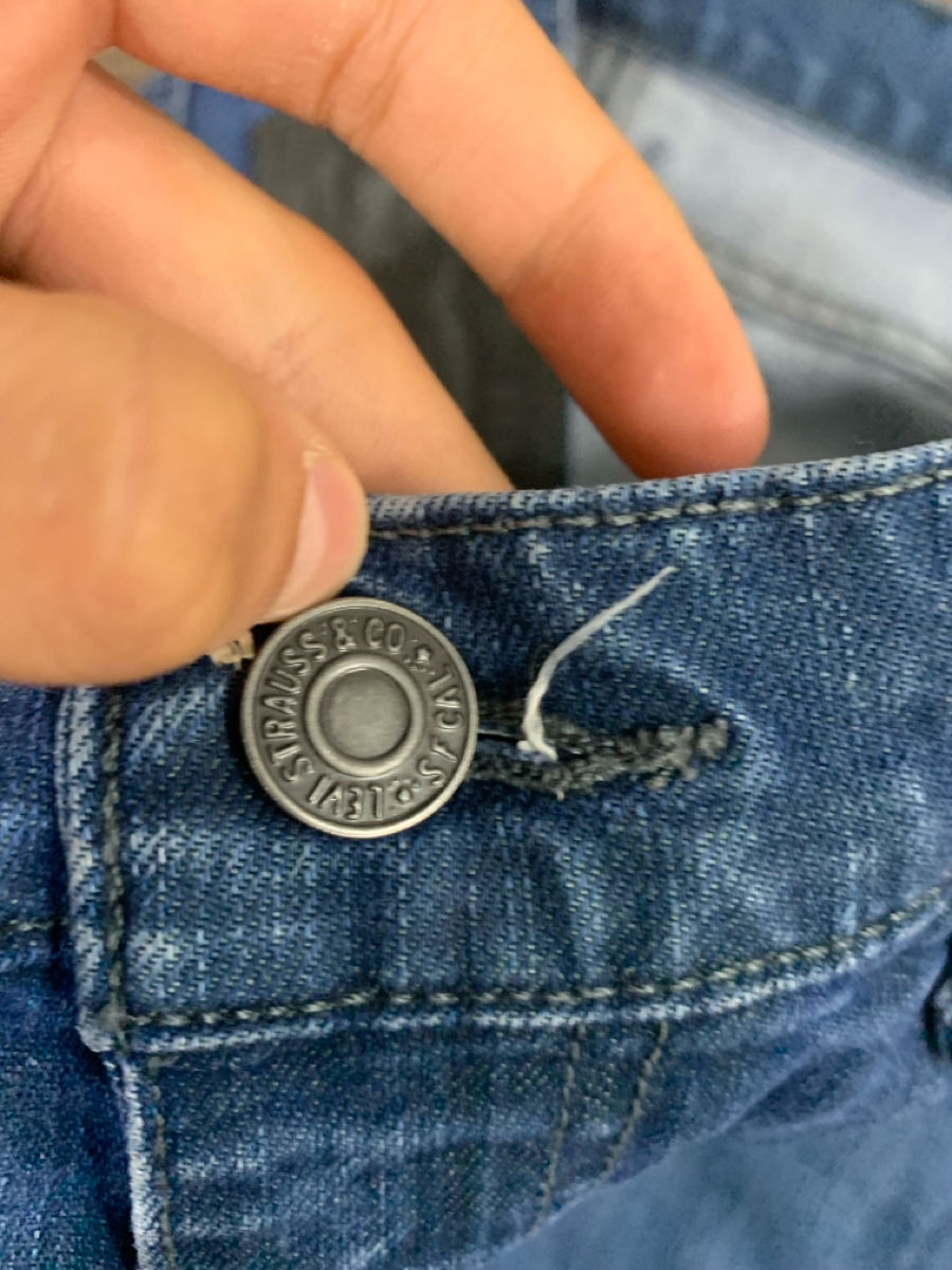 Blugi Levi’s  foto 2