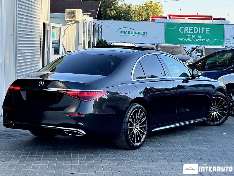 Mercedes S-Class foto 2