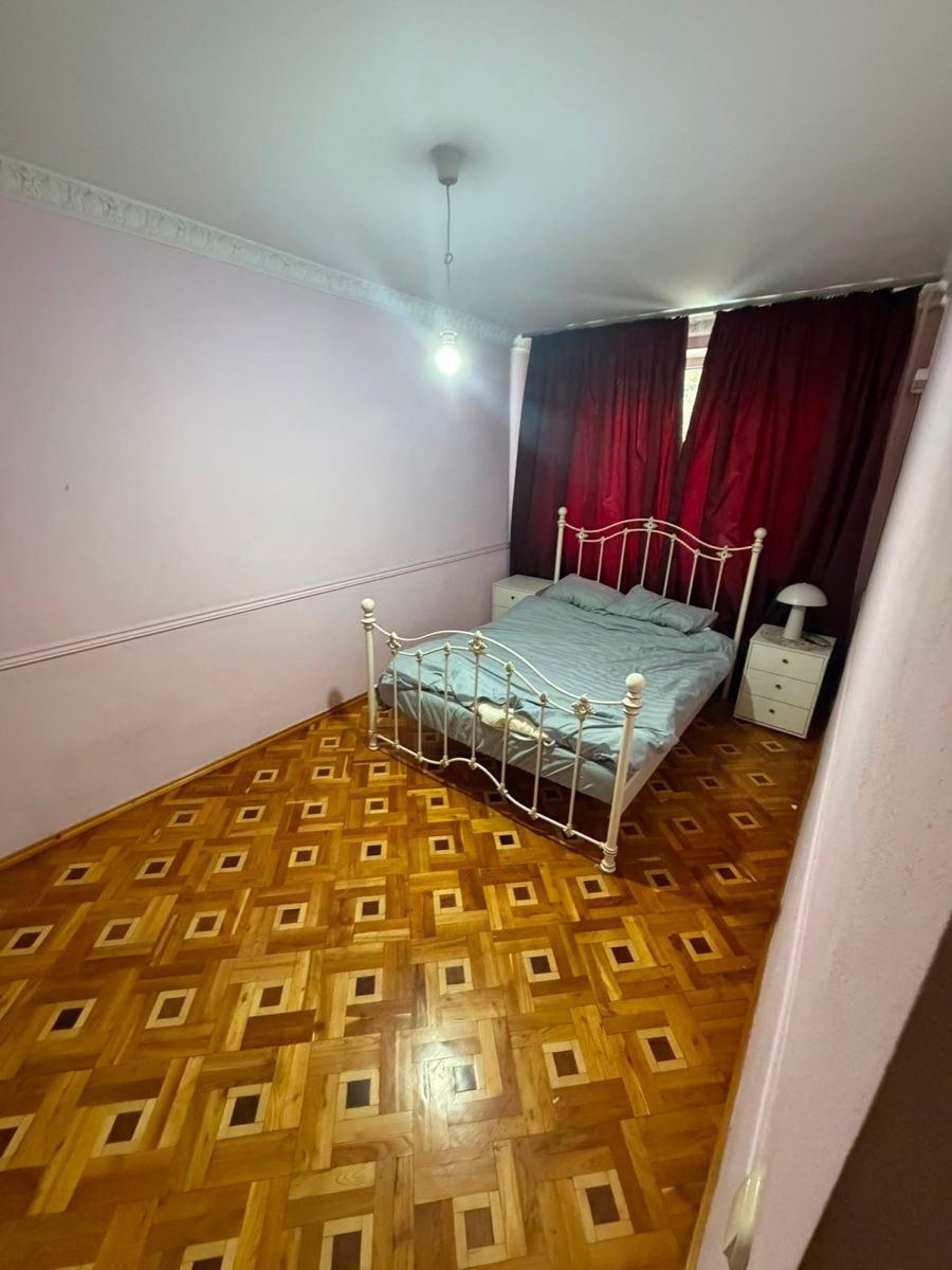 Râșcani, str. Miron Costin