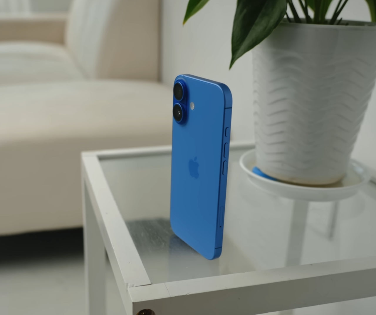 iPhone 16, 0% Кредит от 629 лей/месяц! 1000 лей на бонусный счет! foto 4