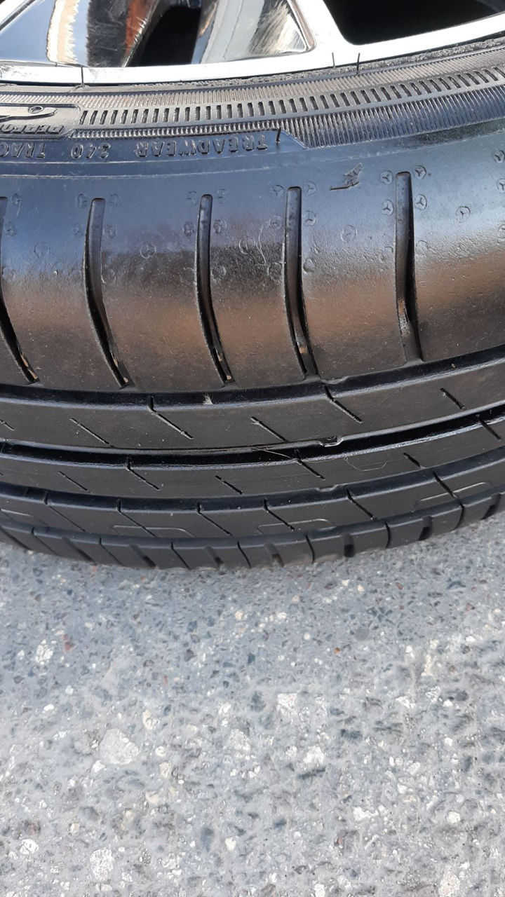 205/55/R17 Goodyear stare 90%