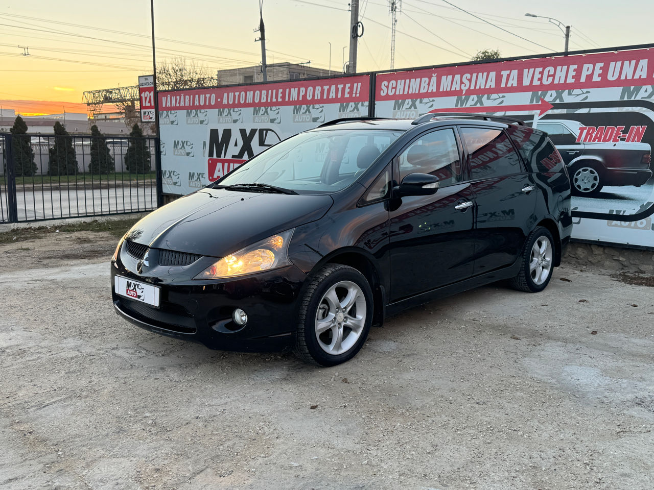 Mitsubishi Grandis an. 2007