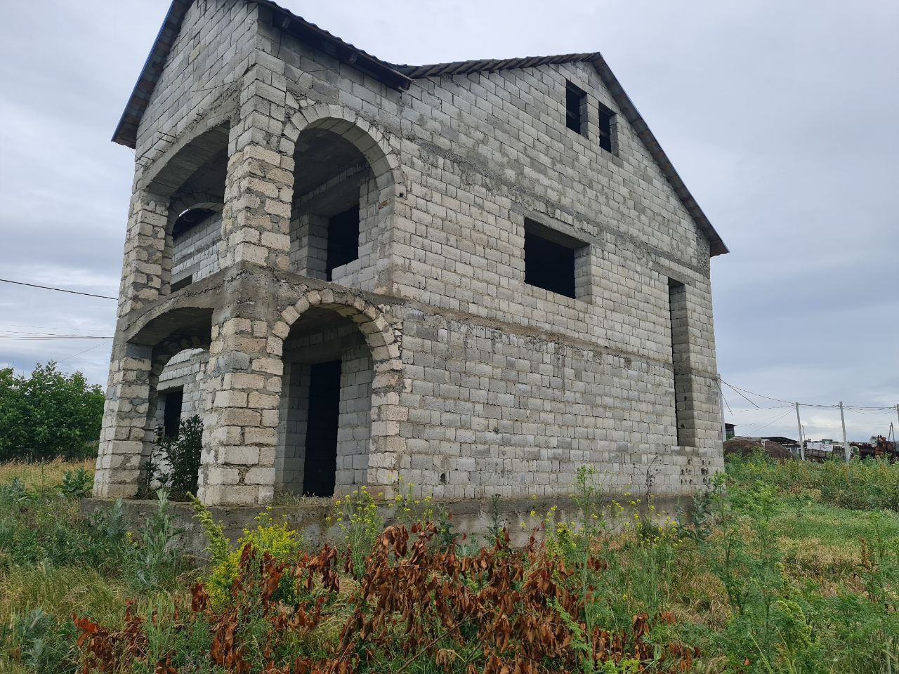 Casă de Vânzare în Satul Chirca, Raionul Anenii Noi ,posibel schimb pe automobil. foto 2