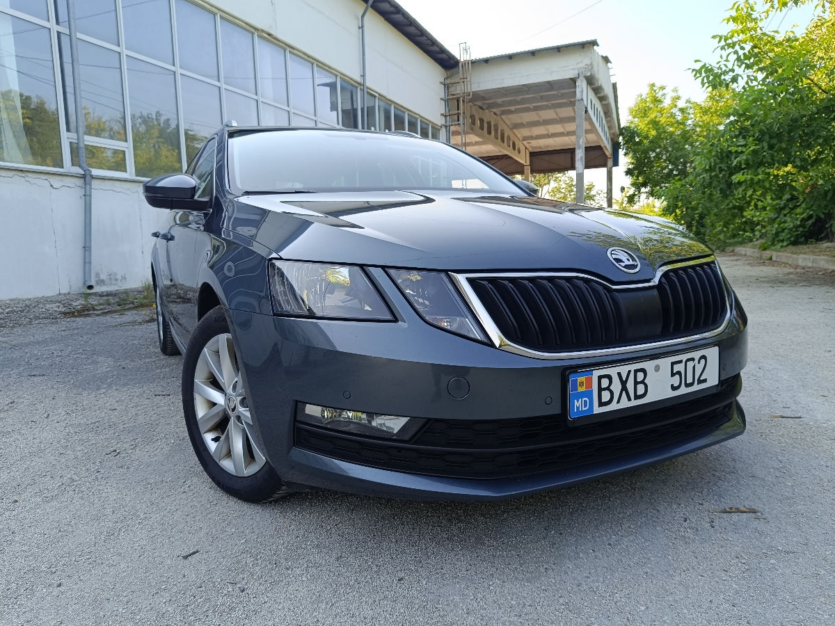 Skoda Octavia foto 3