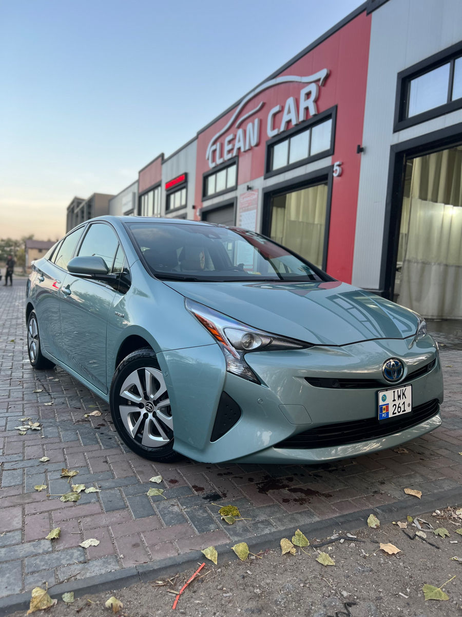 Toyota Prius foto 0