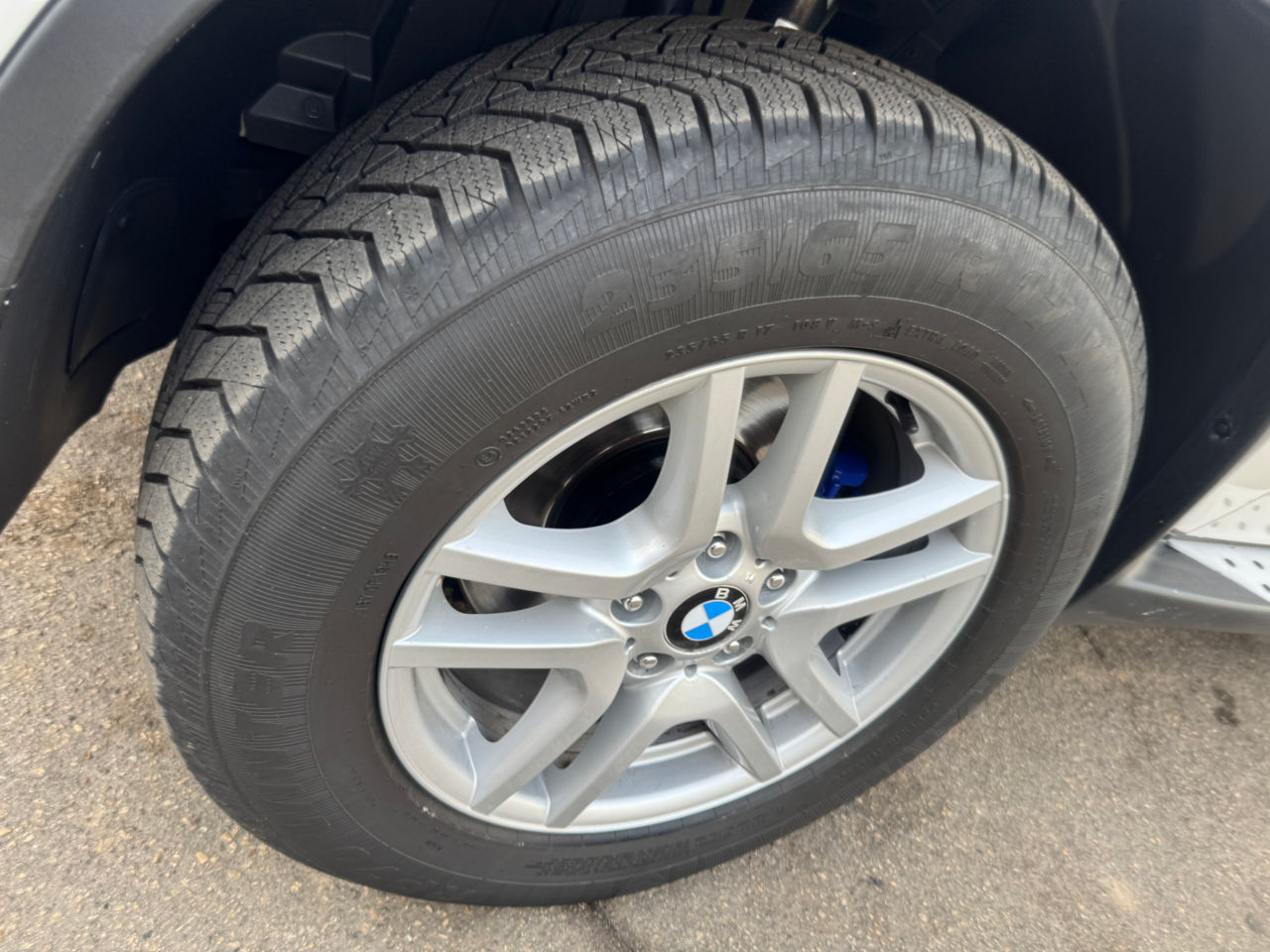 4 bmw discuri cu anvelope noi platin  235/65 r 17 foto 5