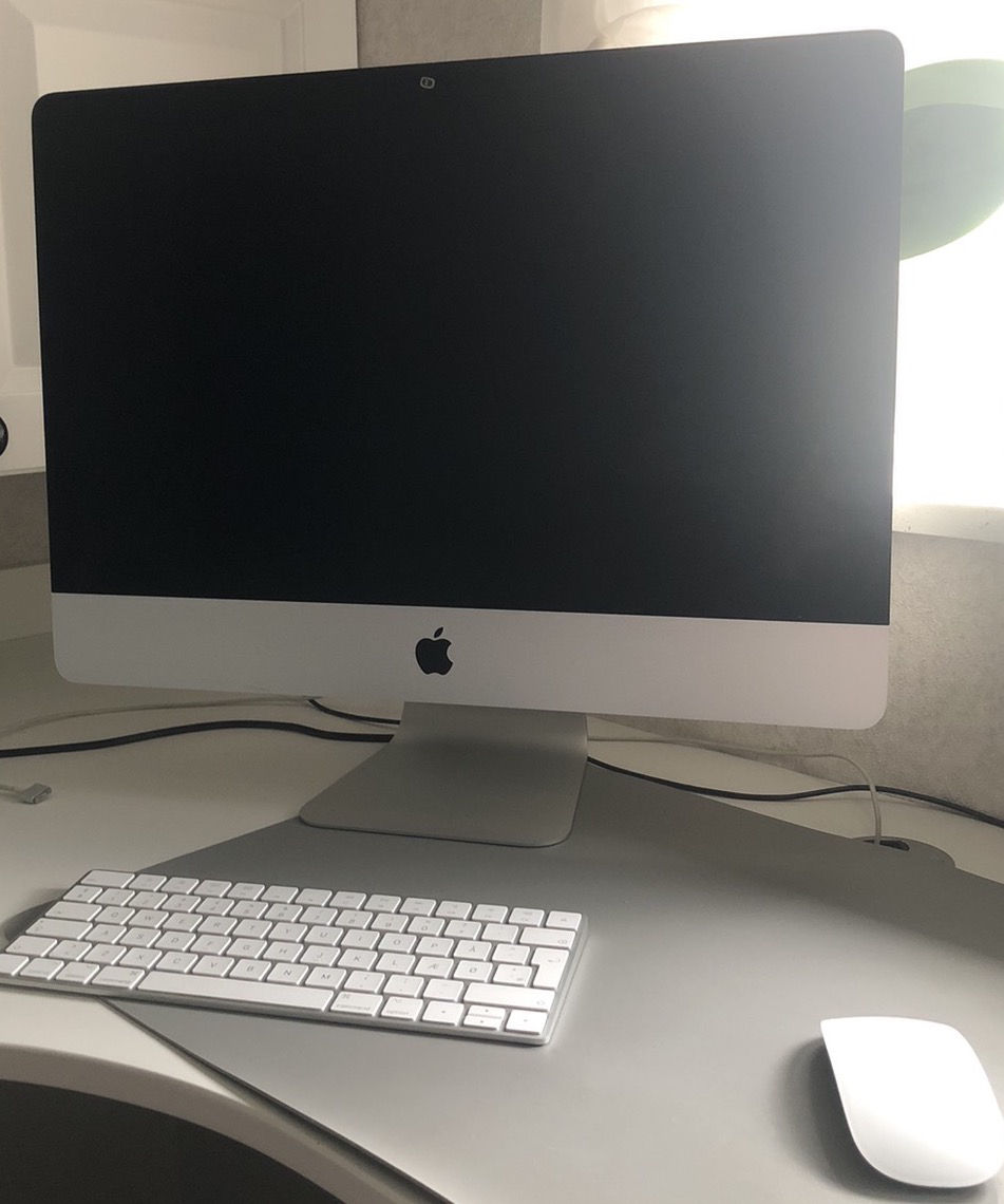 iMac (Retina 4K, 21,5 inchi, 2019)