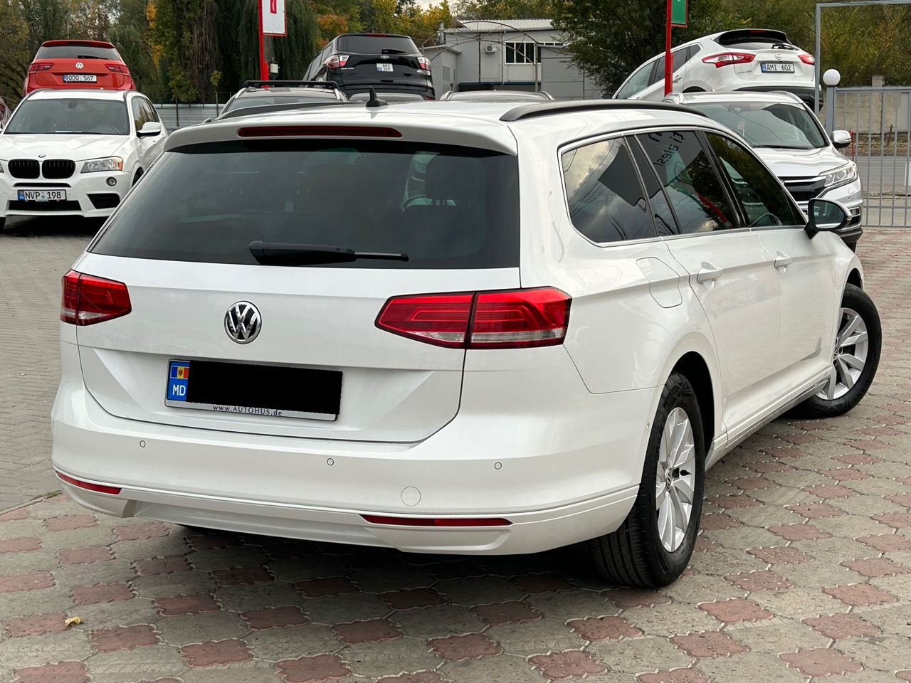 Volkswagen Passat foto 2