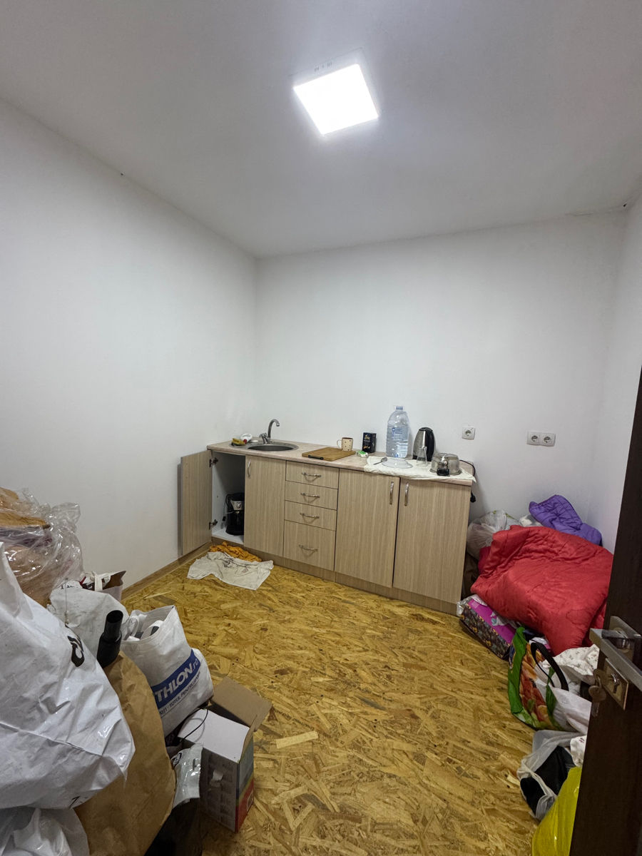Depozit cu camere frigorifice de vânzare – Zona industrială foto 12