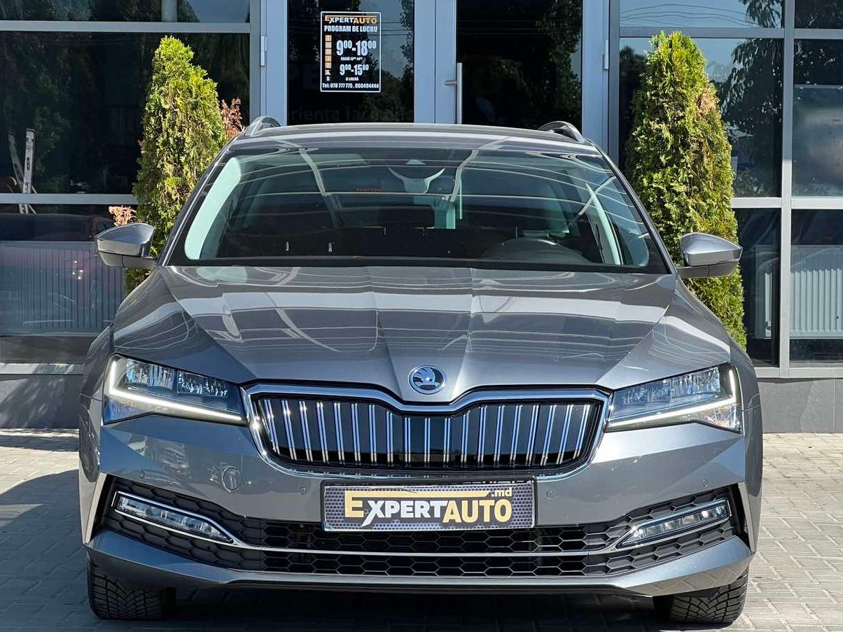Skoda Superb — фото 2