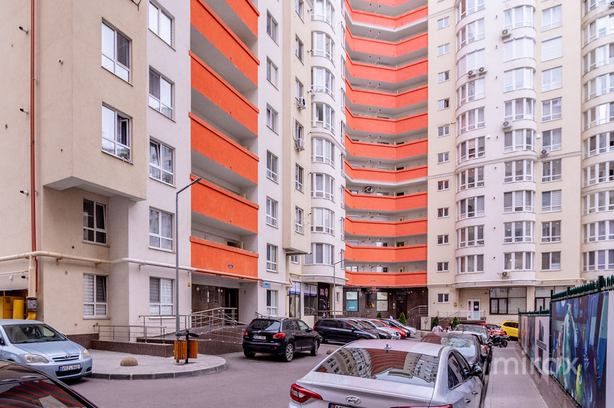 Apartament cu 2 camere, 62 m², Centru, Chișinău foto 12